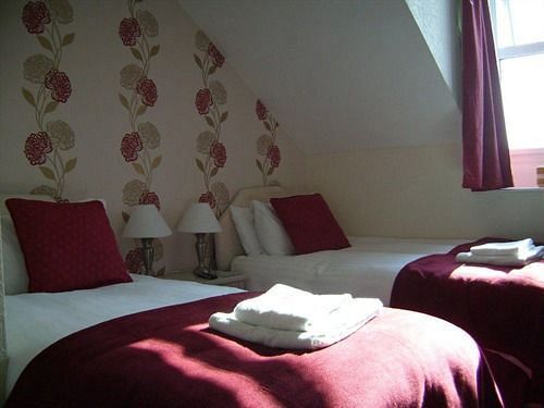 Langdon Villa Guest House Тенбі Екстер'єр фото